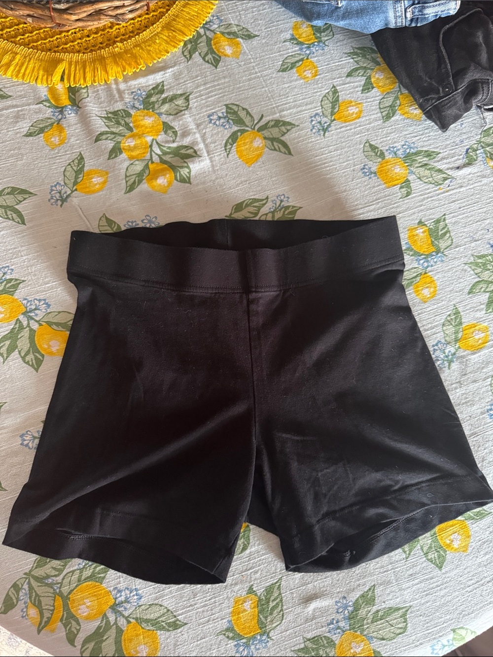 Old Navy Black High-Rise Bike Shorts
